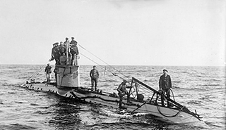 Illustration for article titled The Terrifying Chemistry Behind Early Submarine Fatalities